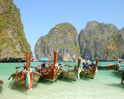 bateaux à koh phi phi, thailande