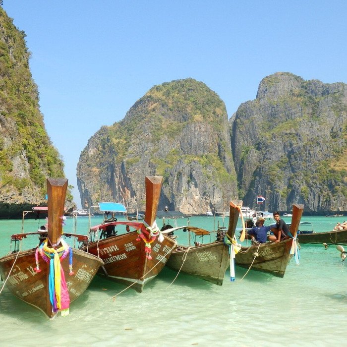 bateaux à koh phi phi, thailande