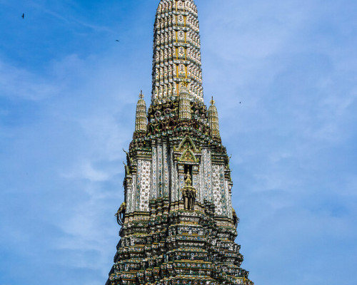 Vue sur la tour - Wat Arun